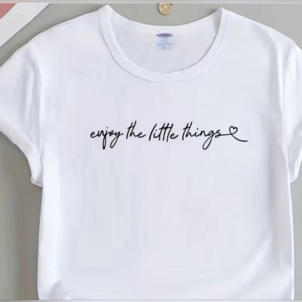 NWT ladies fitted tee